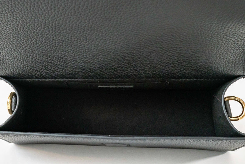 Ri Clutch Leather