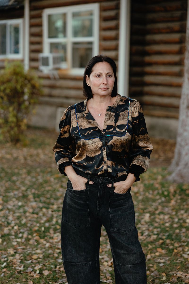 Velvet Cuff Mtn Lion Blouse